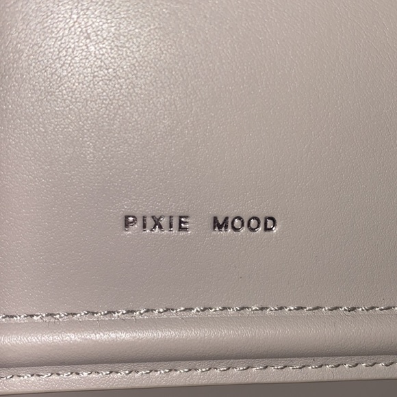 PURSE - Picture 2 of 6